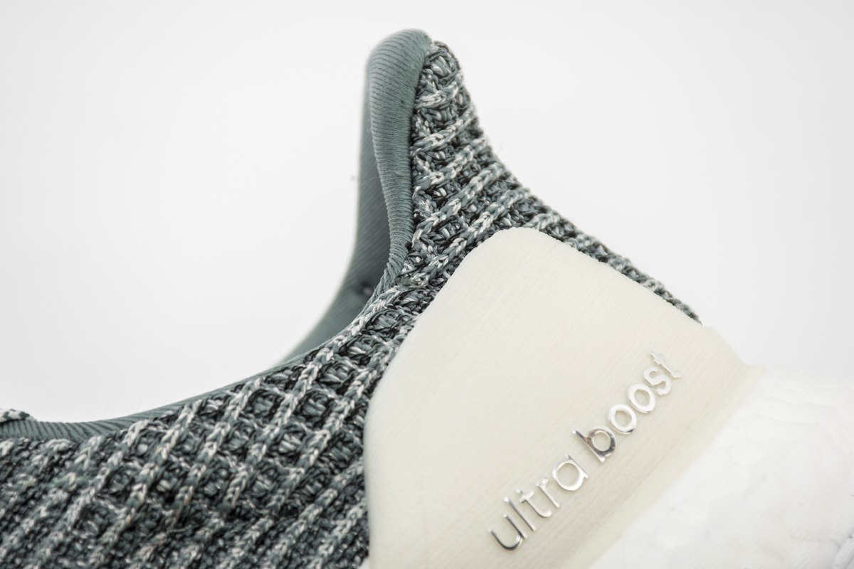     adidas Ultra Boost 4.0 Parley Running White