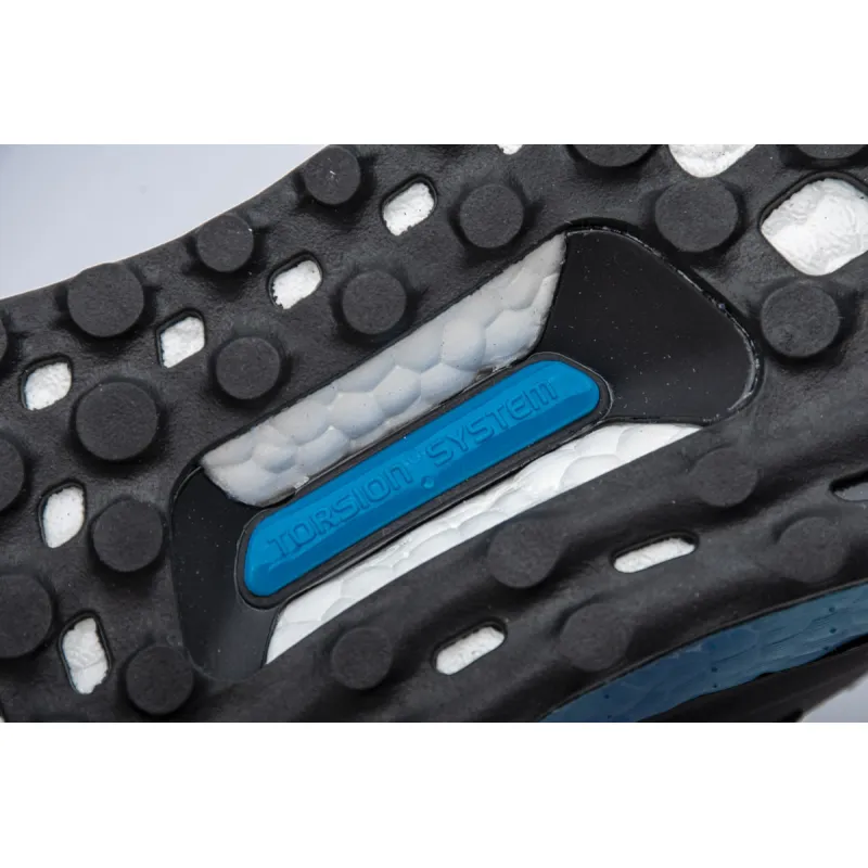 Pkgod adidas Ultra Boost Colored Sole Blue
