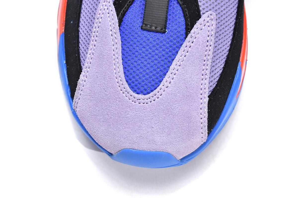    Pkgod adidas Yeezy 700 “Hi-Res Blue”