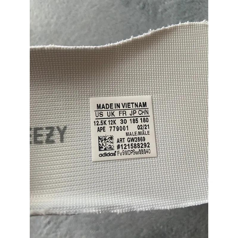 Pkgod adidas Yeezy Boost 350 V2 Mono Ice (kids)