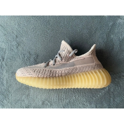 Pkgod adidas Yeezy Boost 350 V2 Synth Reflective (kids) 02