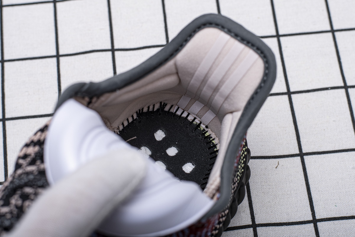 Pkgod Adidas Yeezy Boost 350 V2 Yecheil 