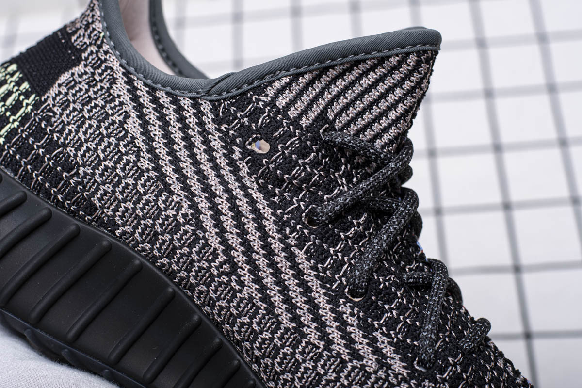 Pkgod Adidas Yeezy Boost 350 V2 Yecheil Reflective
