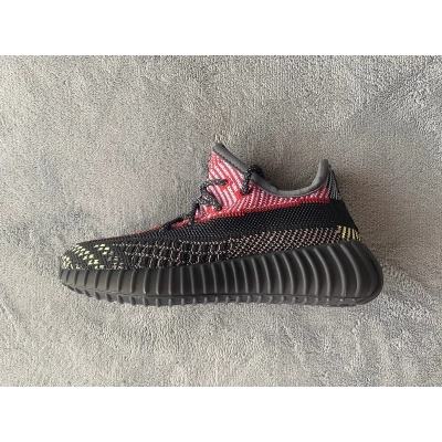 Pkgod adidas Yeezy Boost 350 V2 Yecheil Reflective (kids) 02