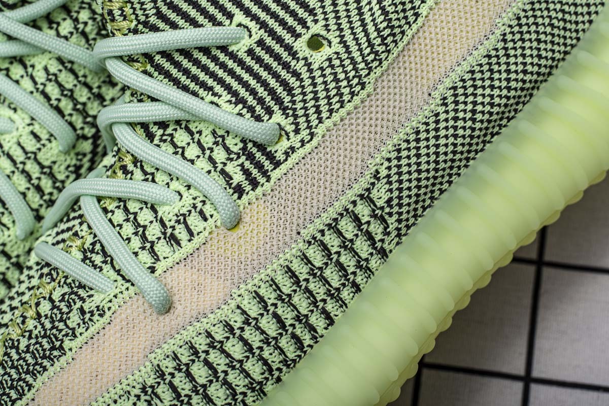 Pkgod Adidas Yeezy Boost 350 V2 Yeezreel 