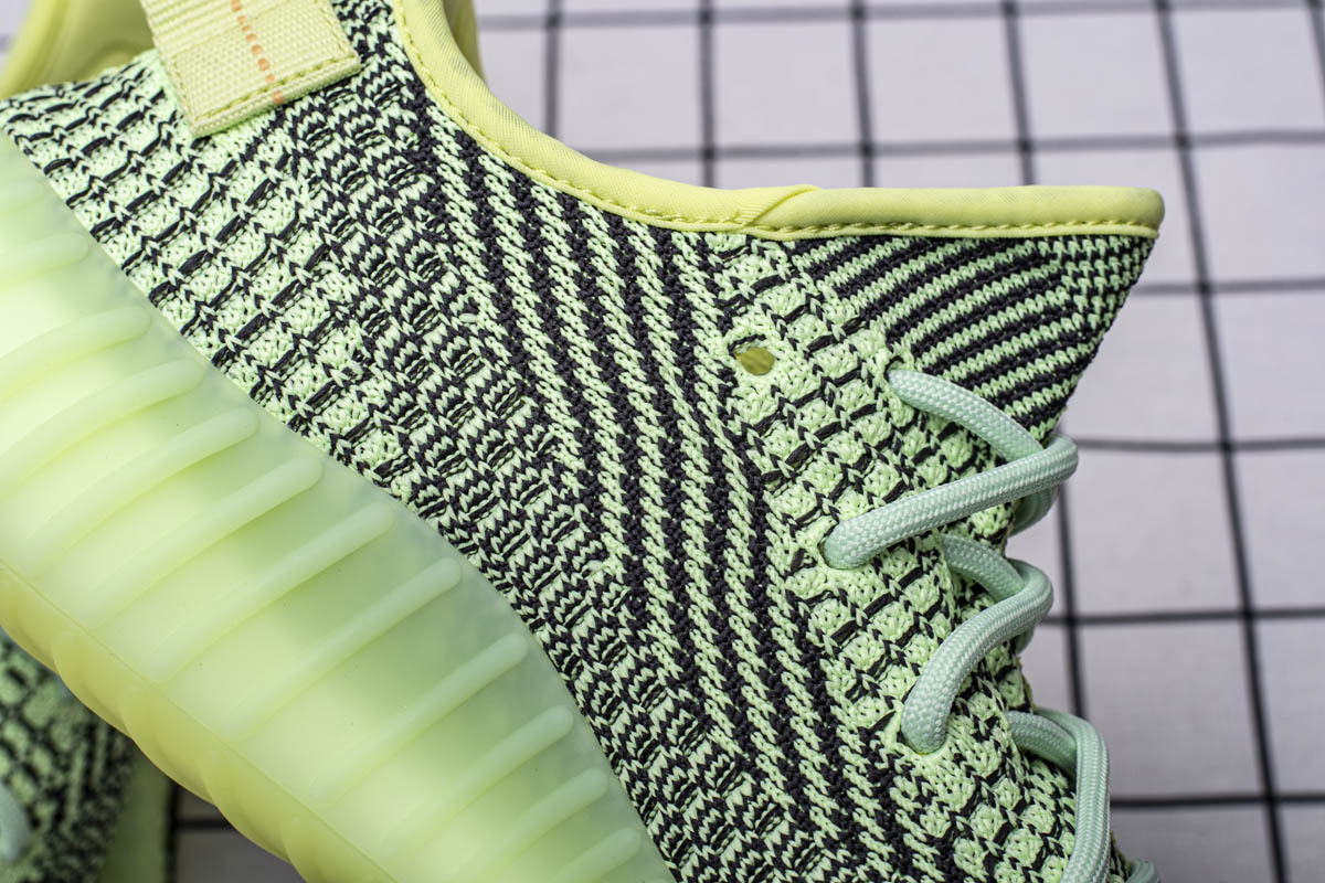 Pkgod Adidas Yeezy Boost 350 V2 Yeezreel 