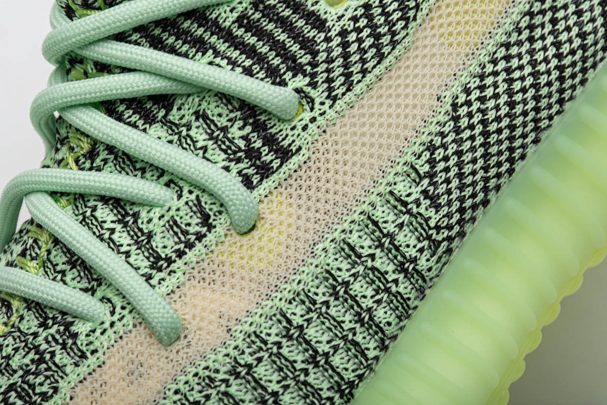 Pkgod Adidas Yeezy Boost 350 V2 Yeezreel Reflective