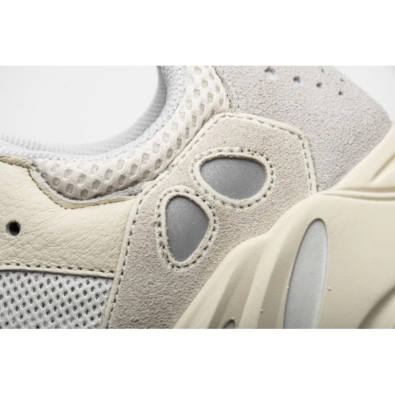 Pkgod adidas Yeezy Boost 700 Analog​