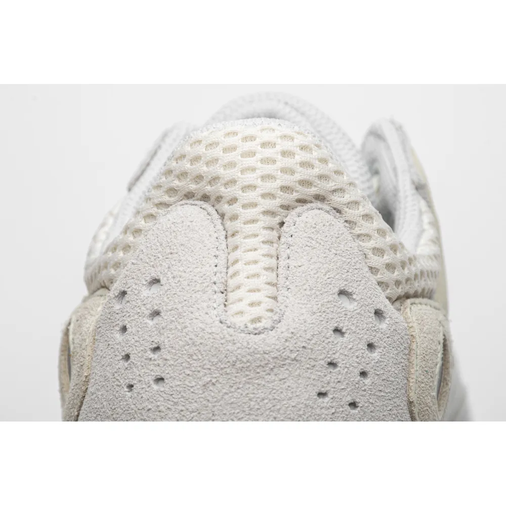Pkgod adidas Yeezy Boost 700 Analog​
