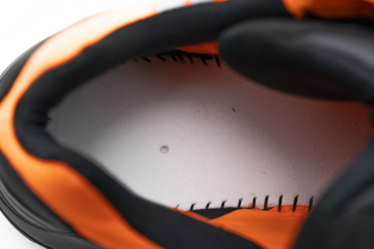 Pkgod Adidas Yeezy Boost 700 MNVN Orange