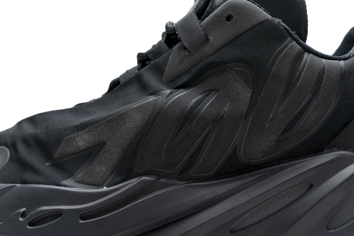 Pkgod Adidas Yeezy Boost 700 MNVN Triple Black