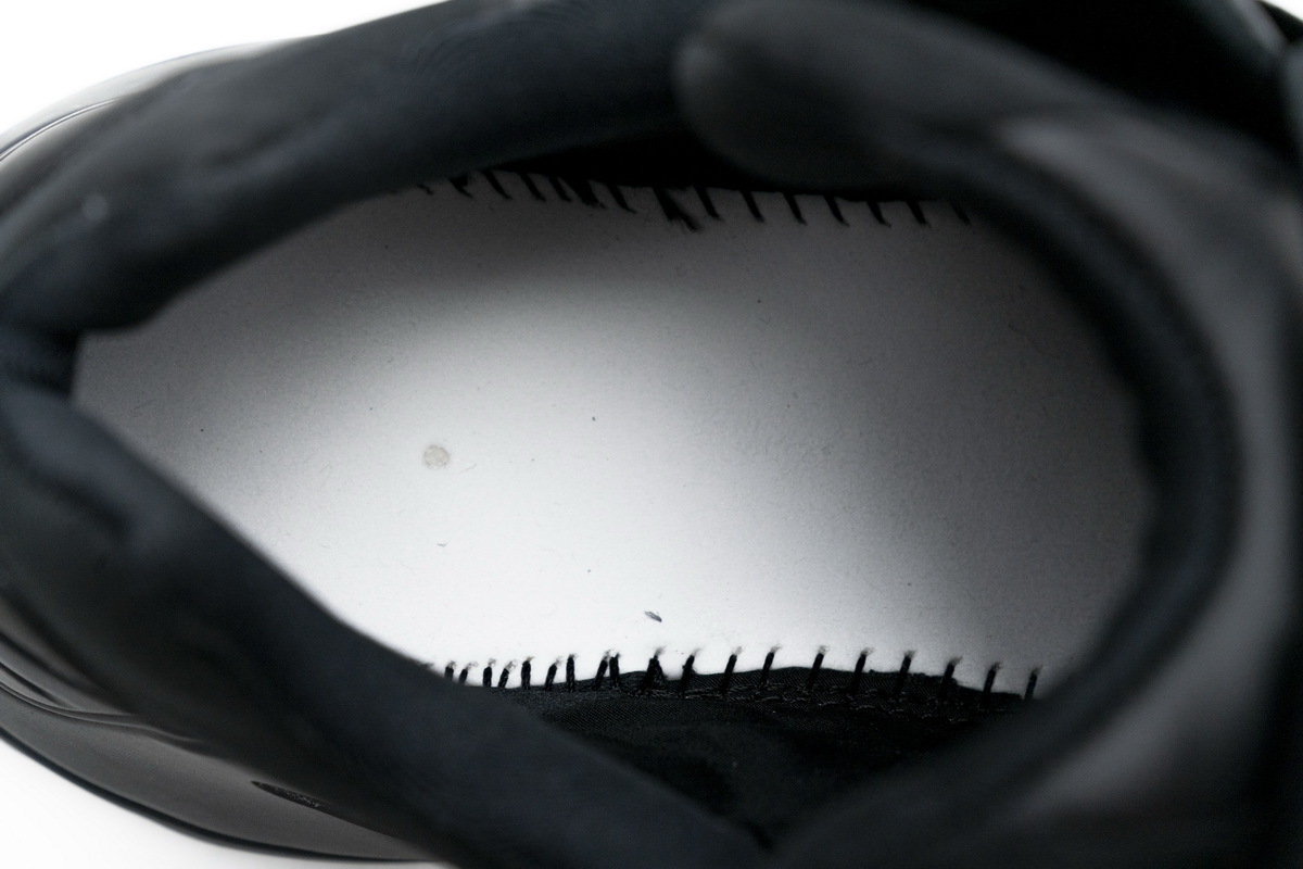 Pkgod Adidas Yeezy Boost 700 MNVN Triple Black