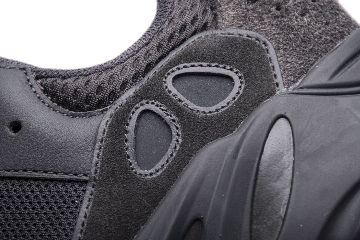 Pkgod Adidas Yeezy Boost 700 Utility Black