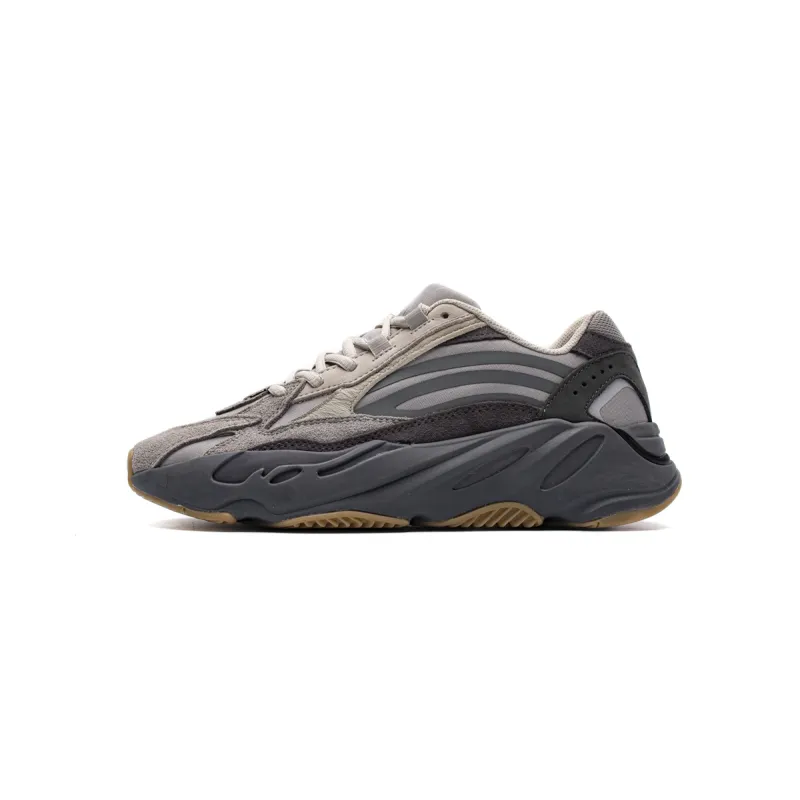 Pkgod Adidas Yeezy Boost 700 V2 Tephra