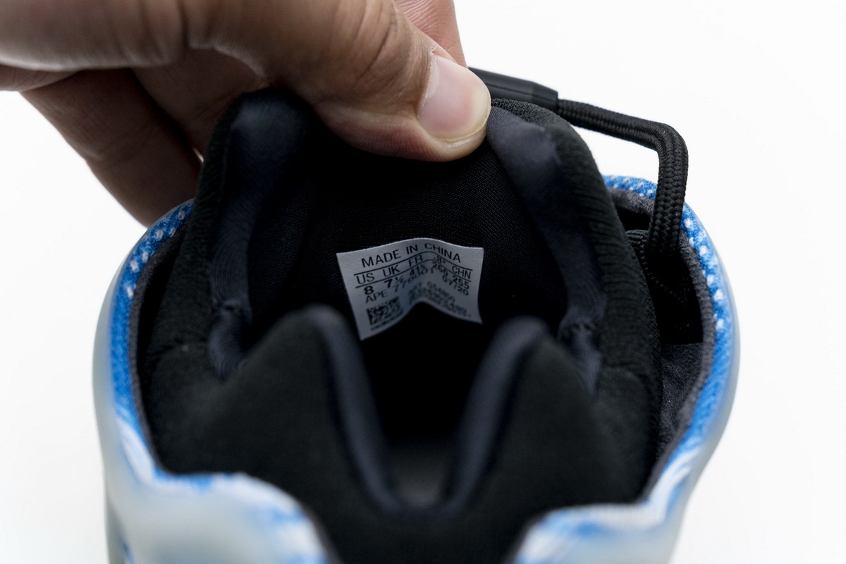 Pkgod Adidas Yeezy Boost 700 V3 Azareth