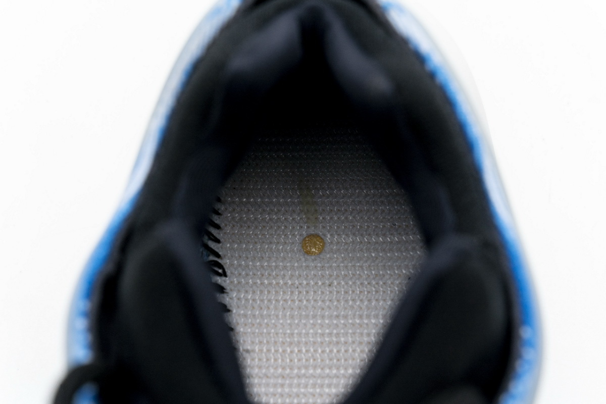 Pkgod Adidas Yeezy Boost 700 V3 Azareth