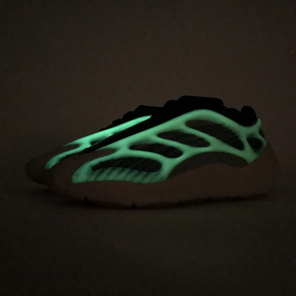 Pkgod Adidas Yeezy Boost 700 V3 Kyanite