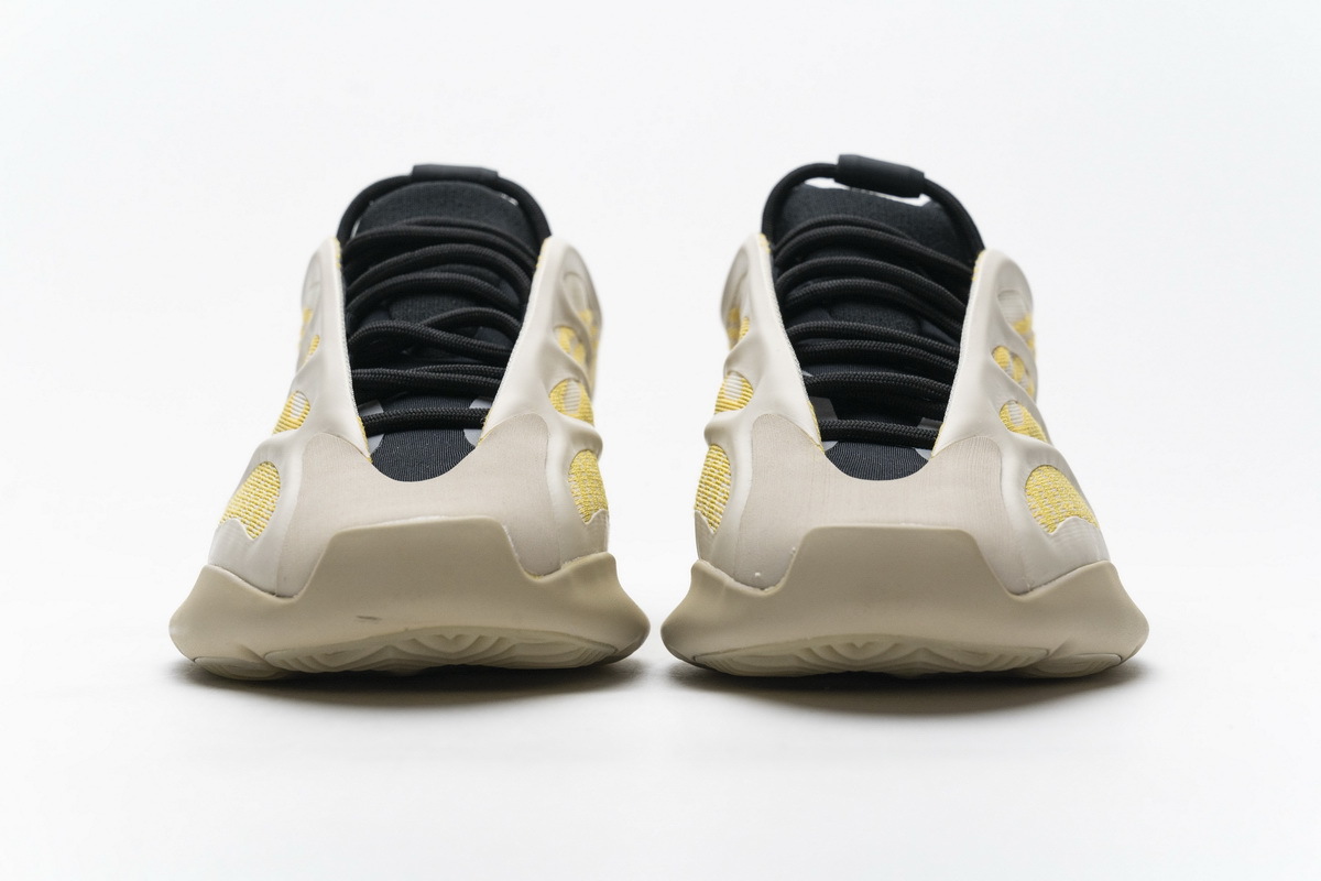    Pkgod Adidas Yeezy Boost 700 V3 Safflower