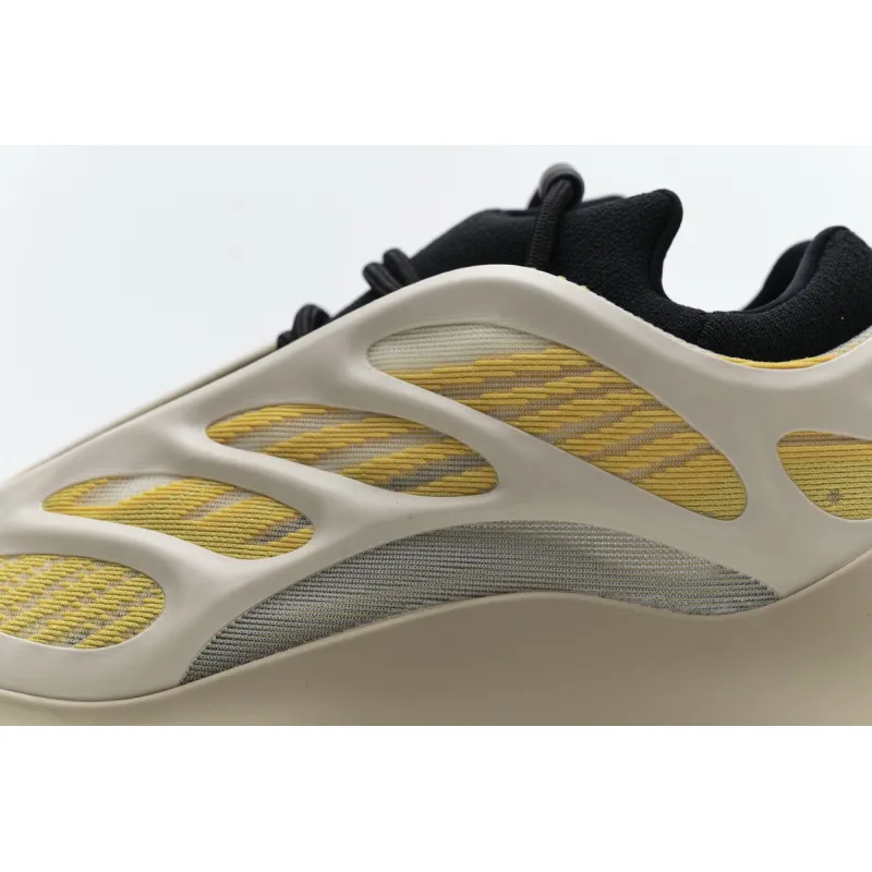 Pkgod Adidas Yeezy Boost 700 V3 Safflower