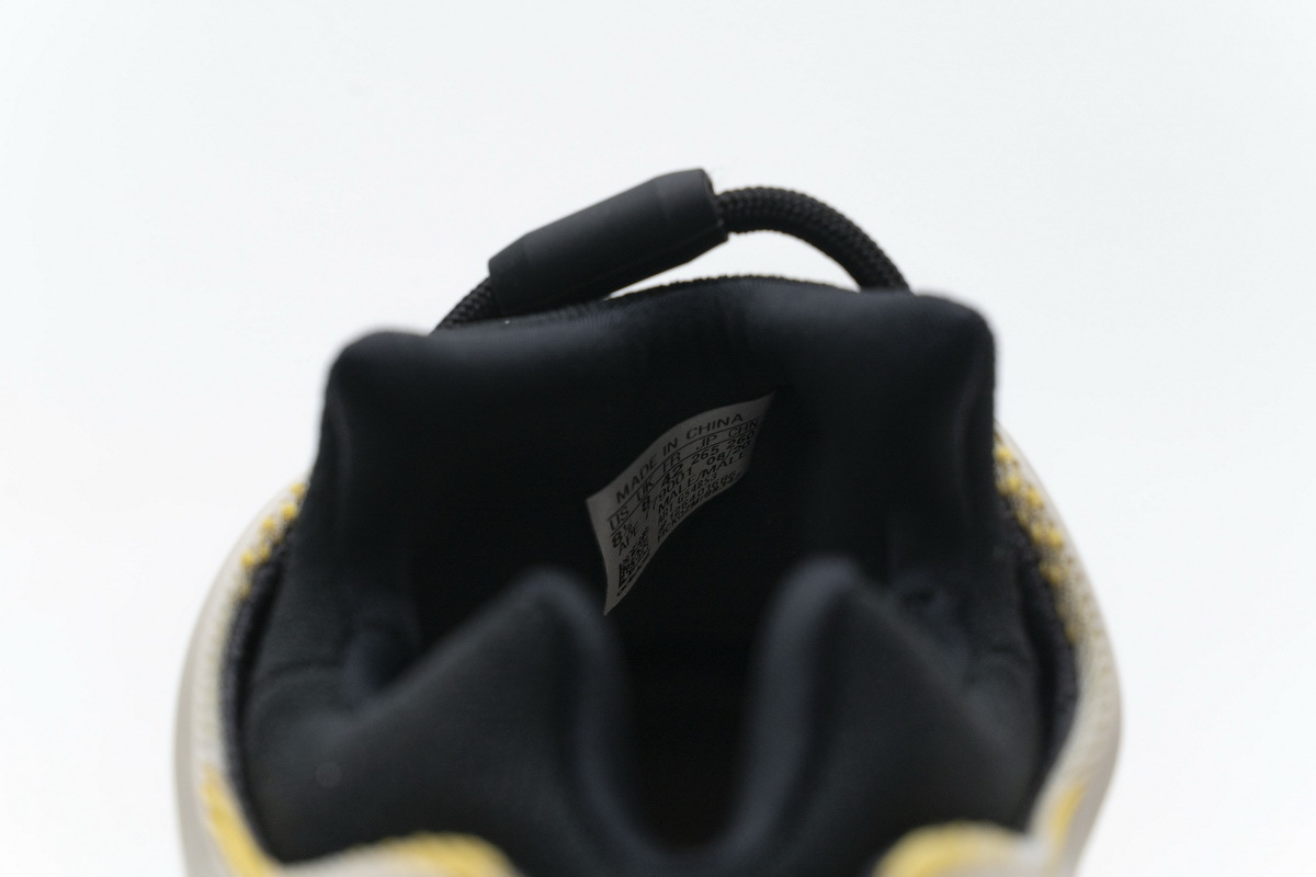    Pkgod Adidas Yeezy Boost 700 V3 Safflower