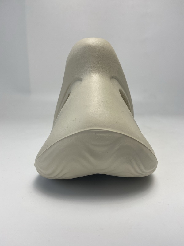  Pkgod adidas Yeezy Foam RNNR Sand