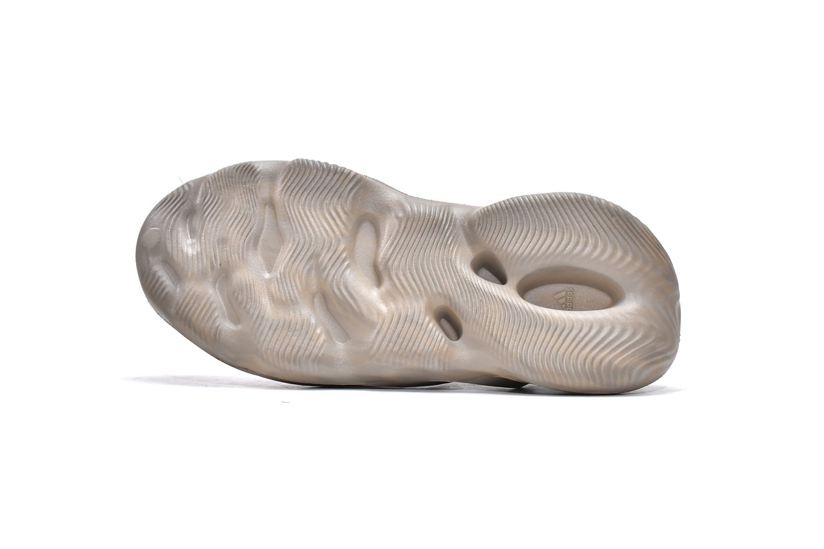 Pkgod adidas Yeezy Foam Runner Stone Sage