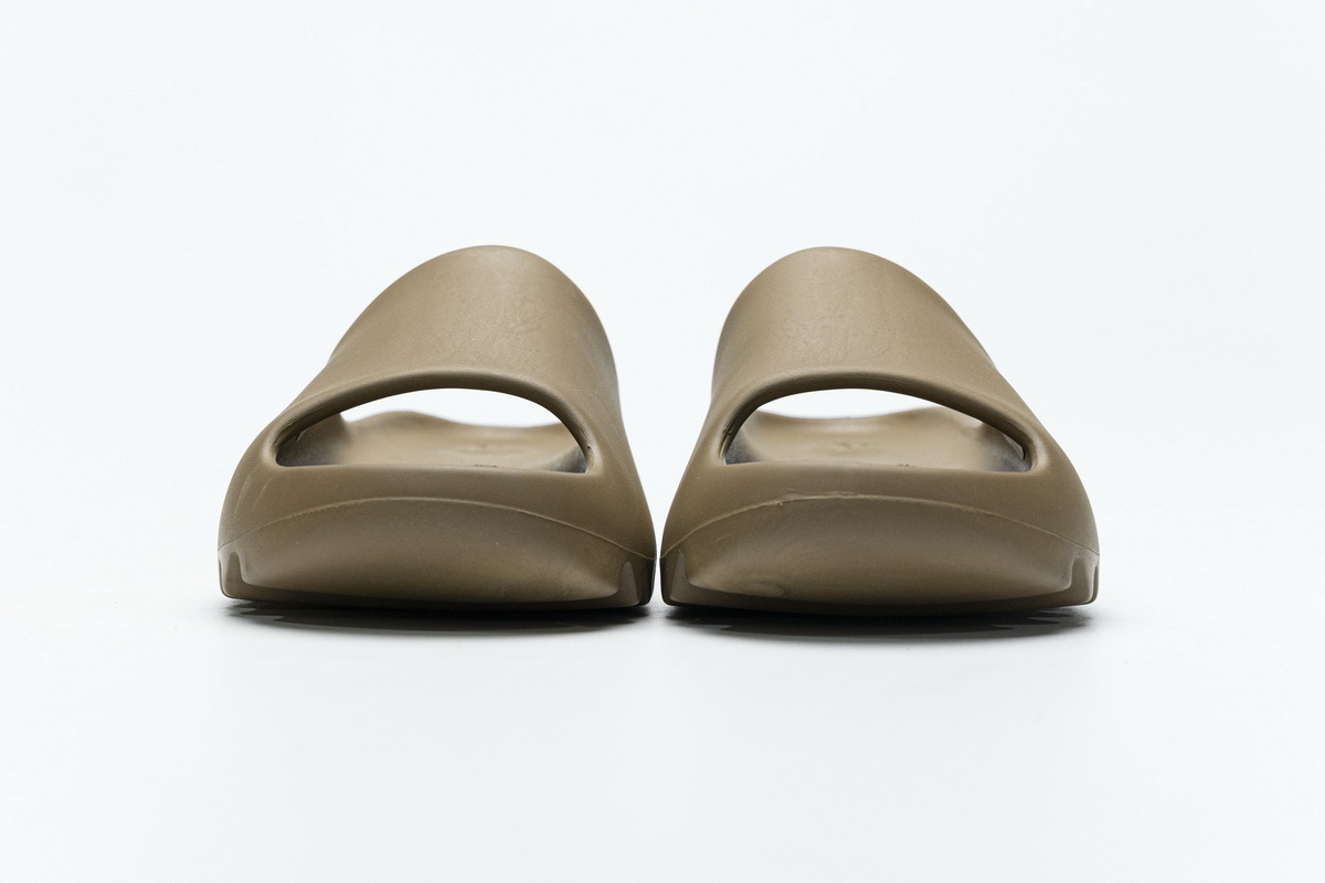     adidas Yeezy Slide Core