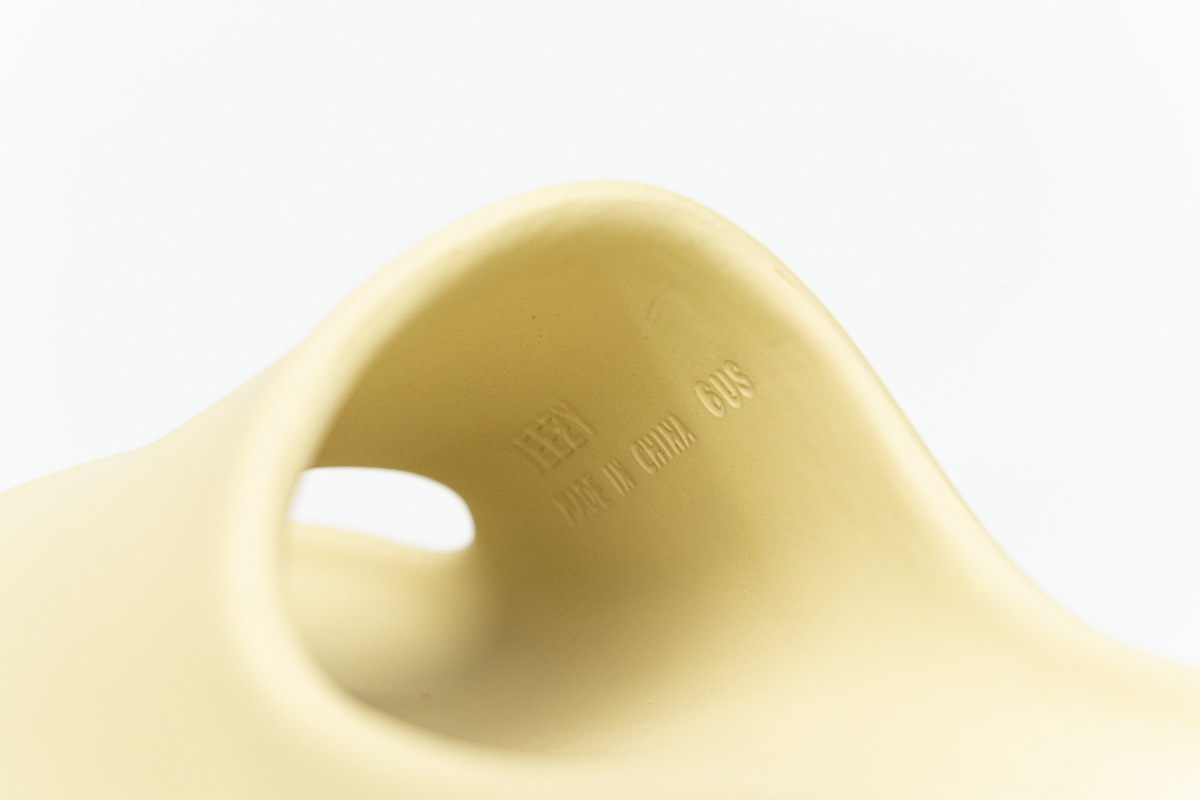 Pkgod adidas Yeezy Slide Desert Sand