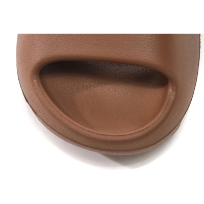 Pkgod adidas Yeezy Slide Flax 02