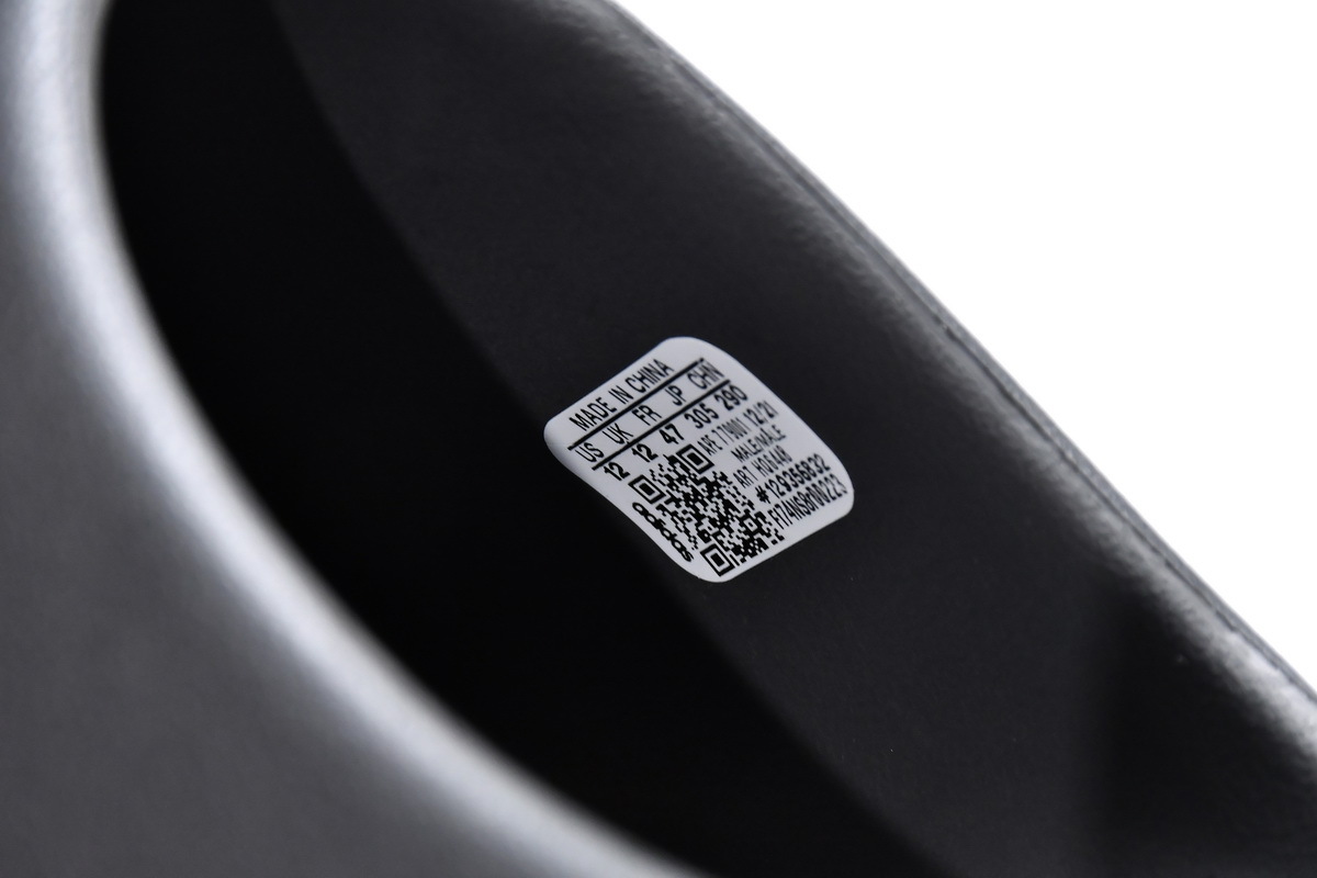  Pkgod adidas Yeezy Slide Onyx