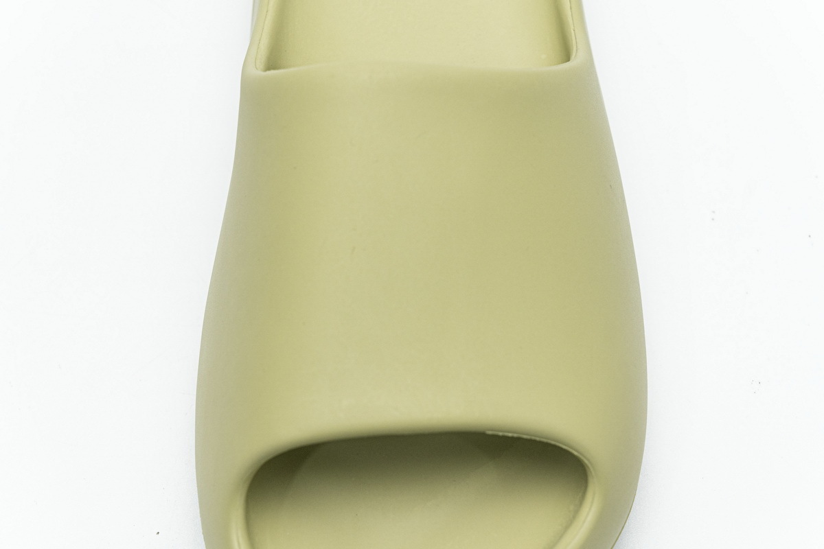     adidas Yeezy Slide Resin