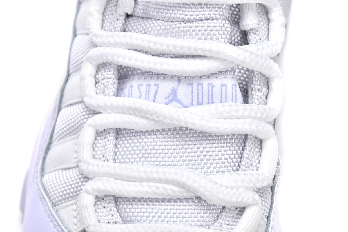     Air Jordan 11 Low Pure Violet