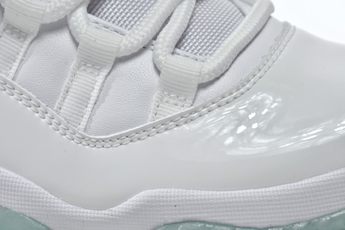     Air Jordan 11 Retro Legend Blue