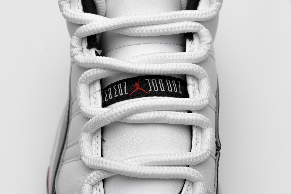    Pkgod Air Jordan 11 Retro Low Concord Bred