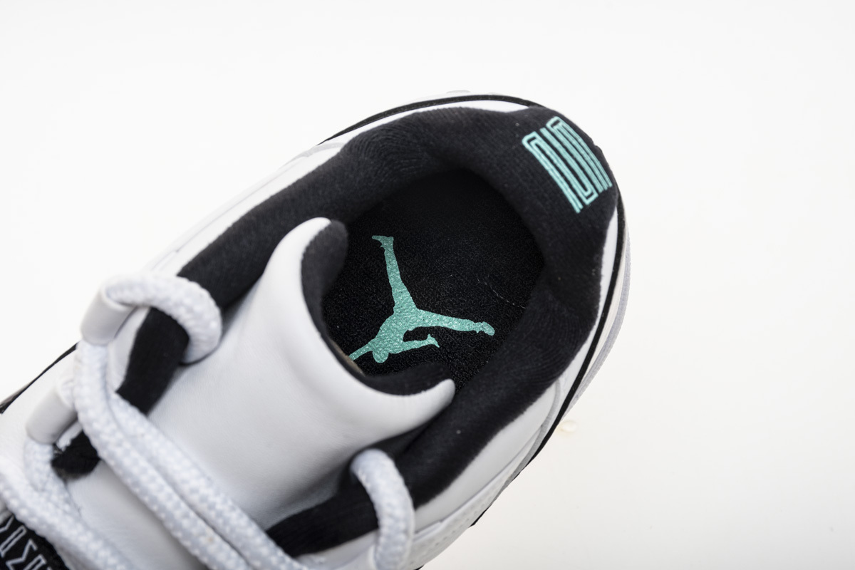     Air Jordan 11 Retro Low Iridescent