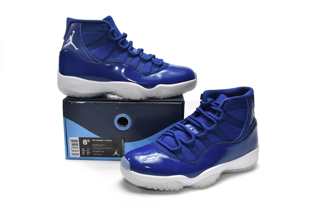     Air Jordan 11 Retro Midnight Navy White