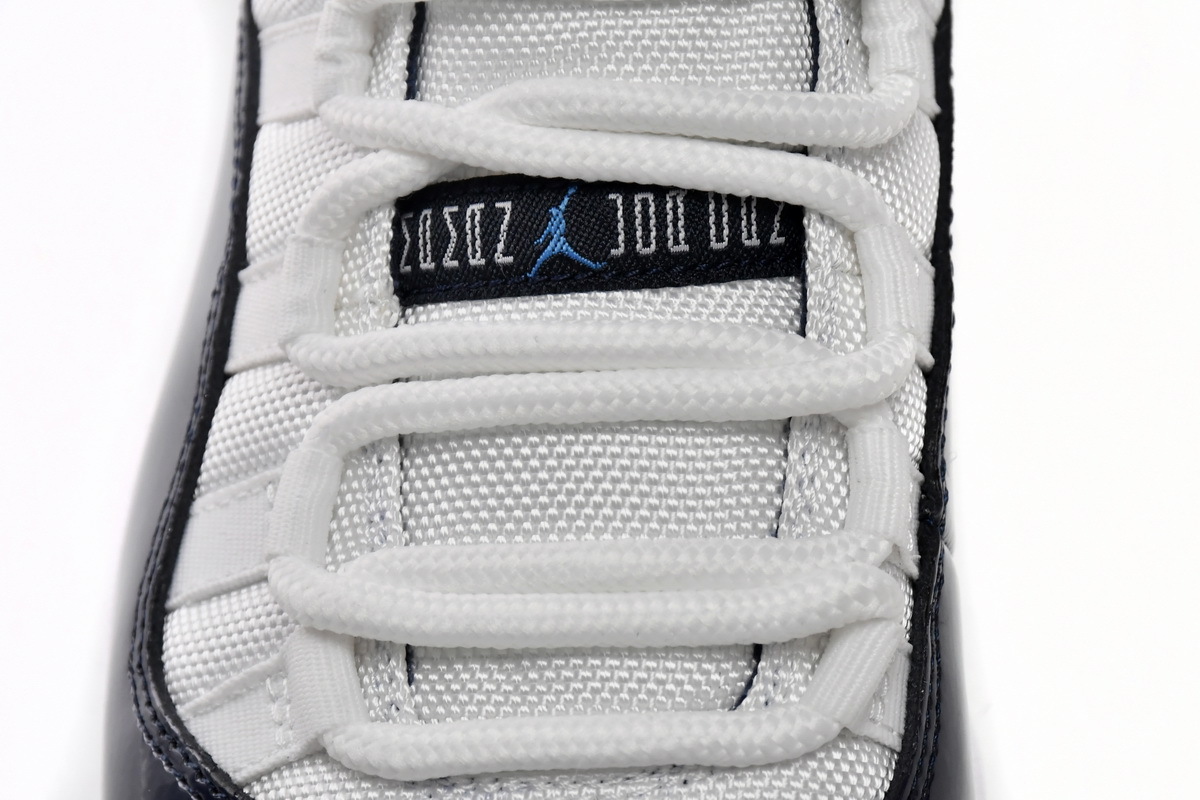     Air Jordan 11 Retro UNC Win Like 82