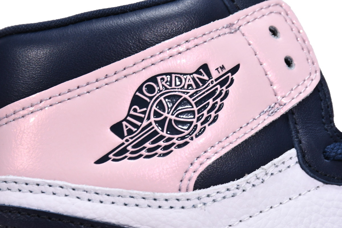     Air Jordan 1 High OG Atmosphere