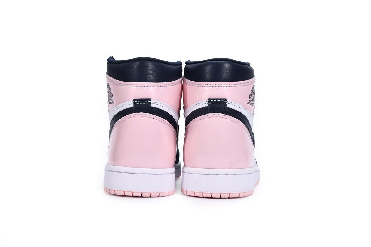     Air Jordan 1 High OG Atmosphere