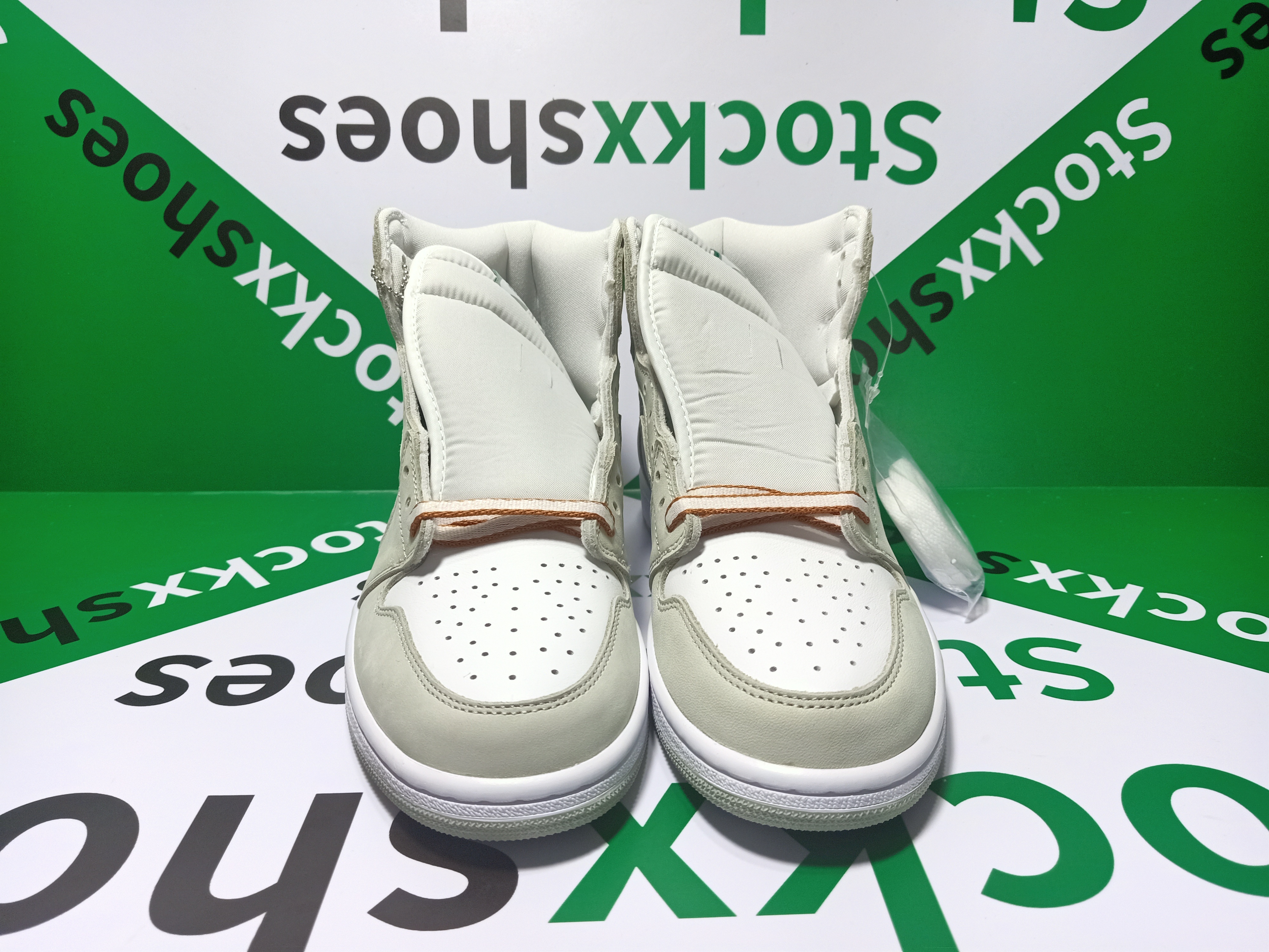 Pkgod Air Jordan 1 High OG Seafoam (W)​