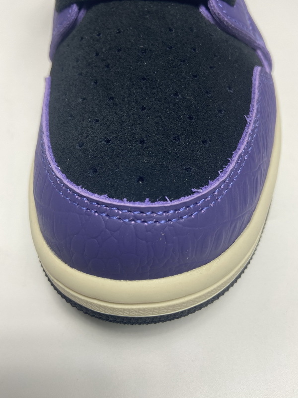     Air Jordan 1 High Zoom Air CMFT Bayou Boys​-DC2
