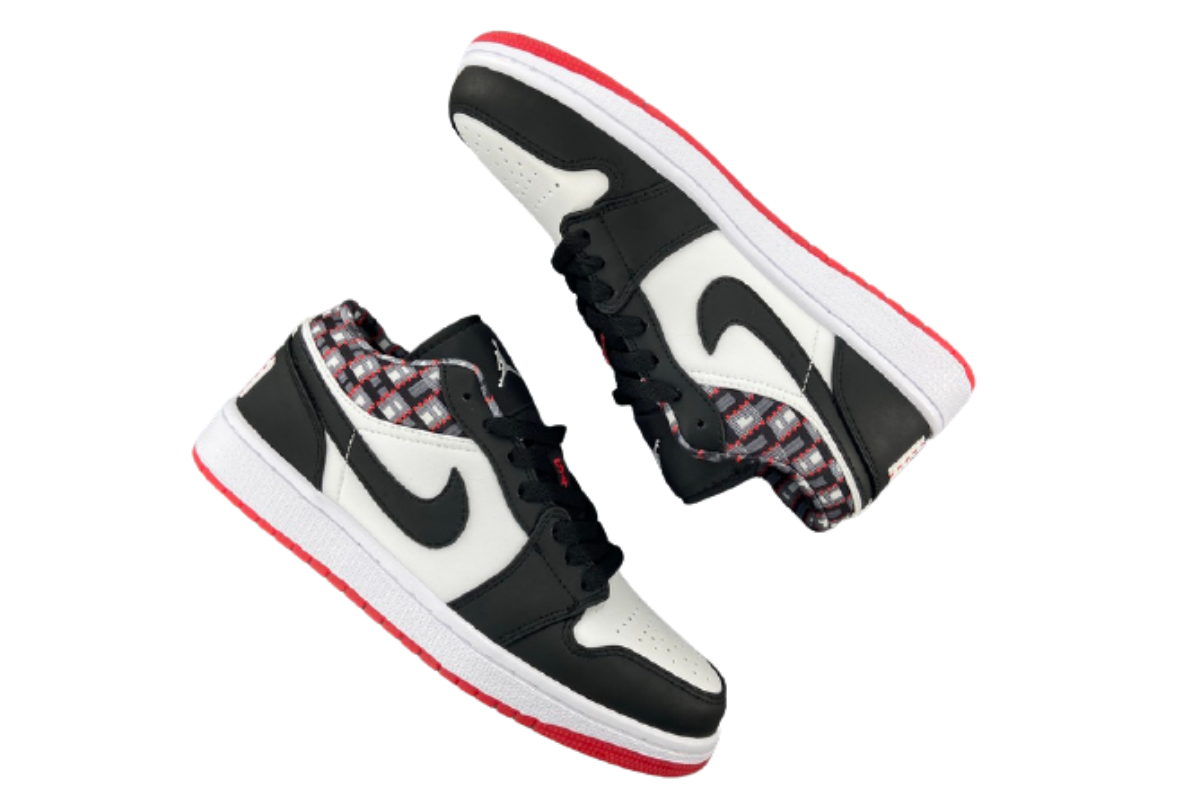     Air Jordan 1 Low Quai 54