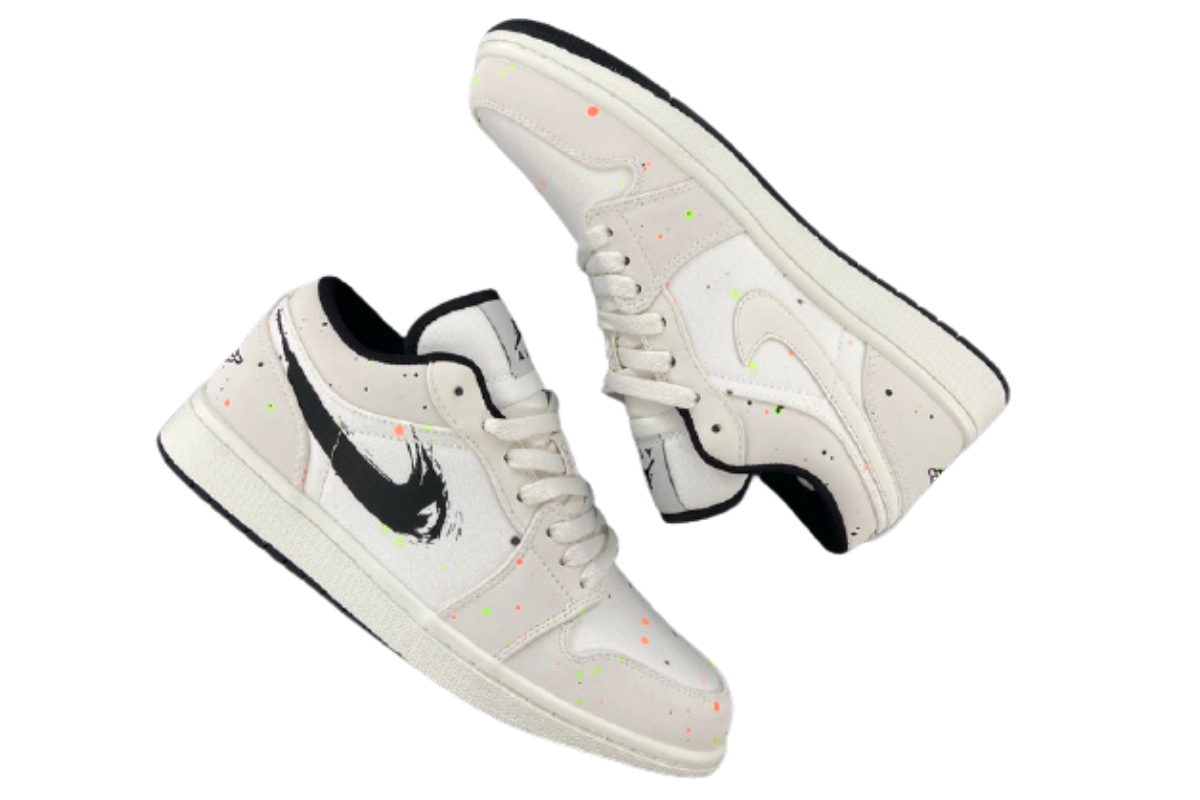     Air Jordan 1 Low SE Paint Splatter