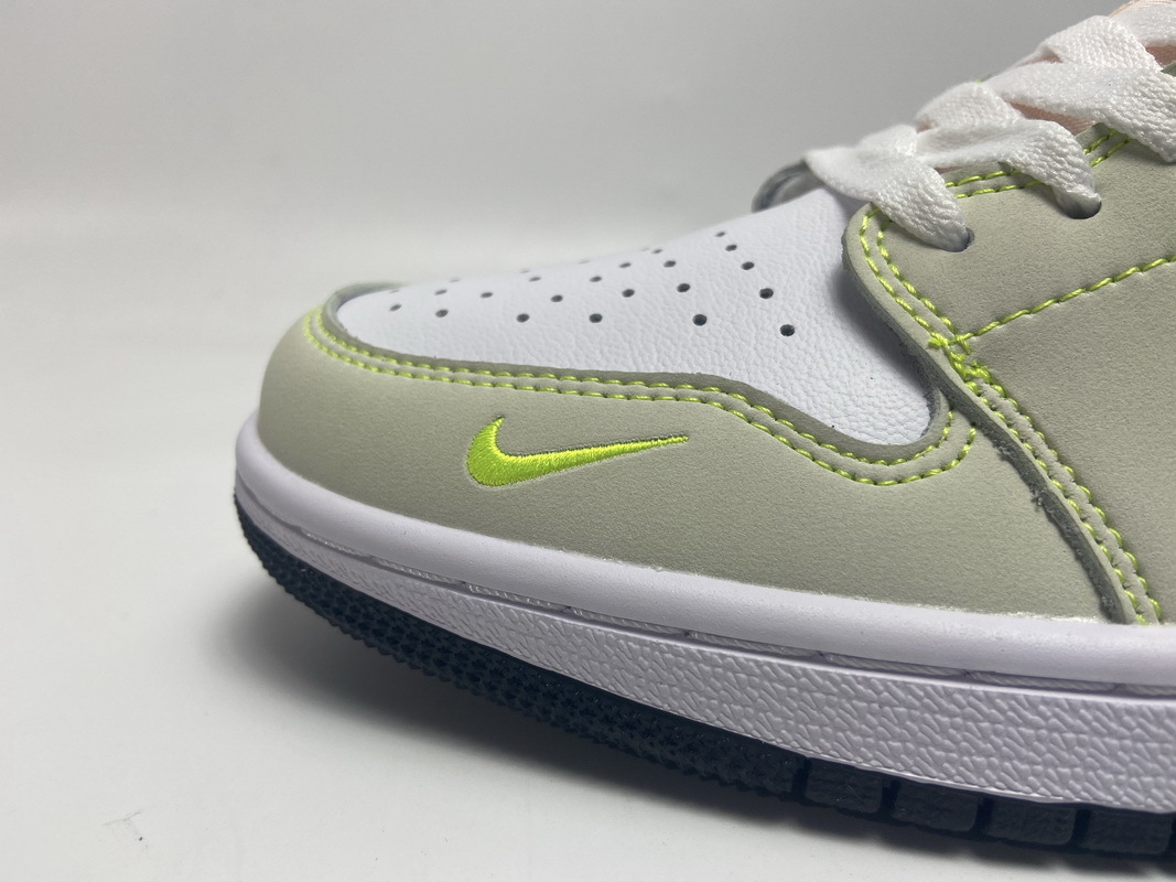 Pkgod Air Jordan 1 Retro Low White Ghost Green Black ​