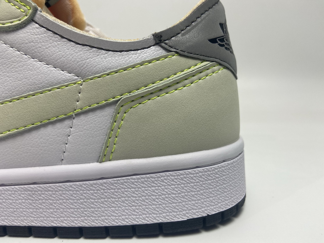 Pkgod Air Jordan 1 Retro Low White Ghost Green Black ​