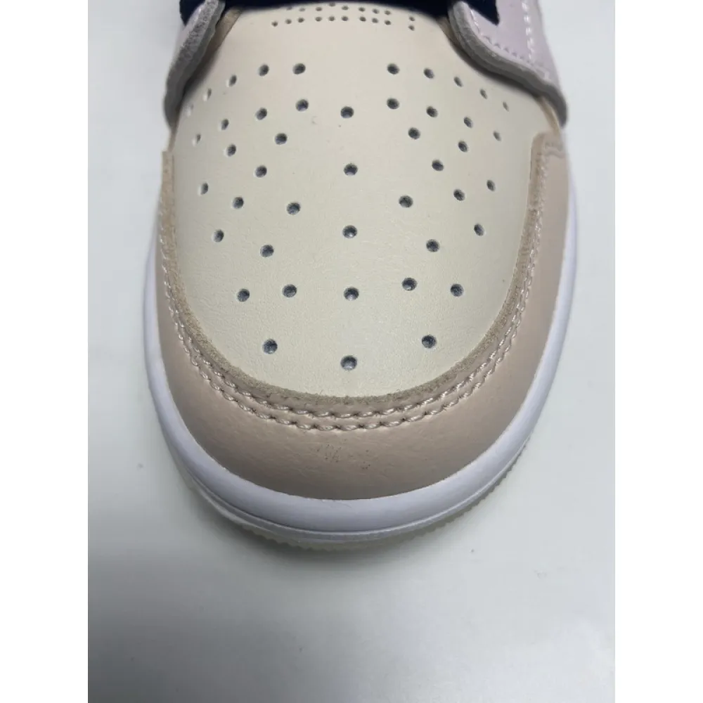 Pkgod Air Jordan 1 Zoom CMFT Easter (W)​