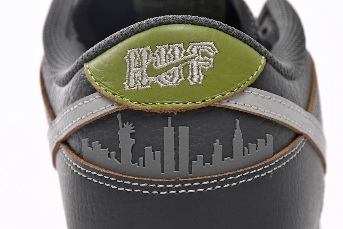     HUF x Nike Dunk Low SB Friends and Family