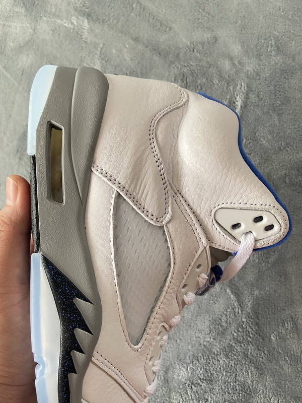 Pkgod Jordan 5 Retro White Stealth (2021)