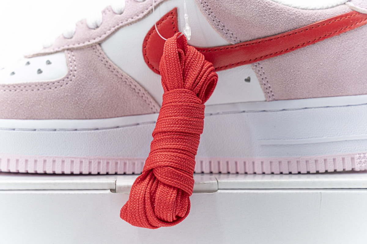     Nike Air Force 1 07 QS Valentine's Day Love Letter