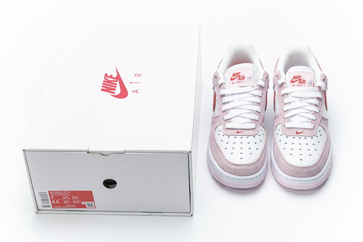     Nike Air Force 1 07 QS Valentine's Day Love Letter